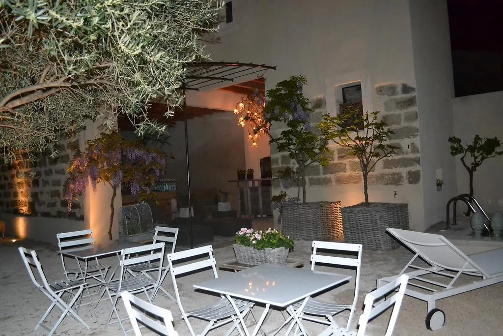 Frühstückspension Bed and Breakfast Mas A L'Improviste Maillane