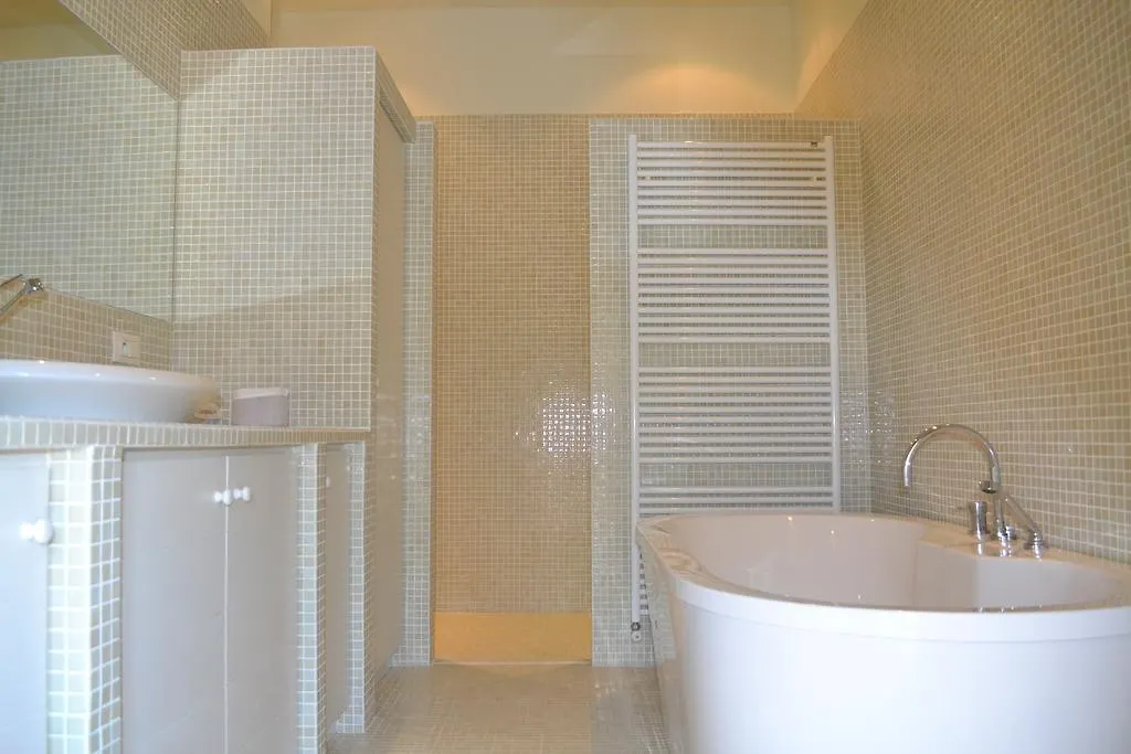 Bed and Breakfast Mas A L'Improviste Maillane Frankreich