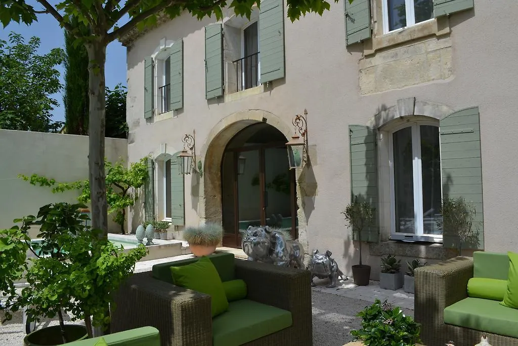 Mas A L'Improviste Bed & Breakfast Maillane